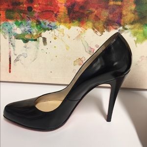 Christian Louboutin Black Pumps